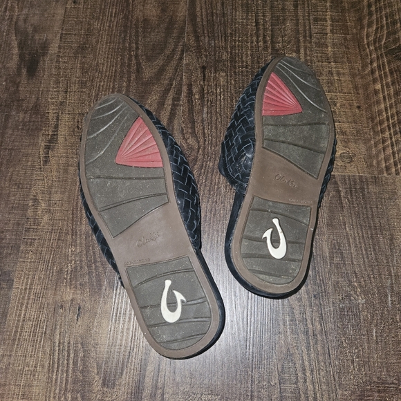 OluKai Mi'i Mules - Picture 6 of 7